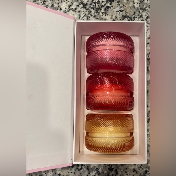 Macaron Candle Collection - Picture 2 of 6